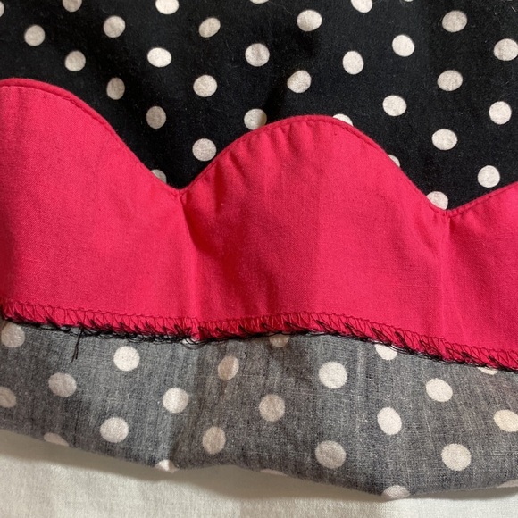 SAM TY BLACK & WHITE BARBIECORE POLKA DOT SKIRT PINK Peak a boo Hem Size… - Picture 5 of 11